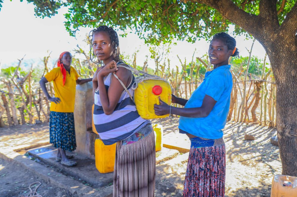 Roba Gabino fetches water at the Jaresso water scheme
